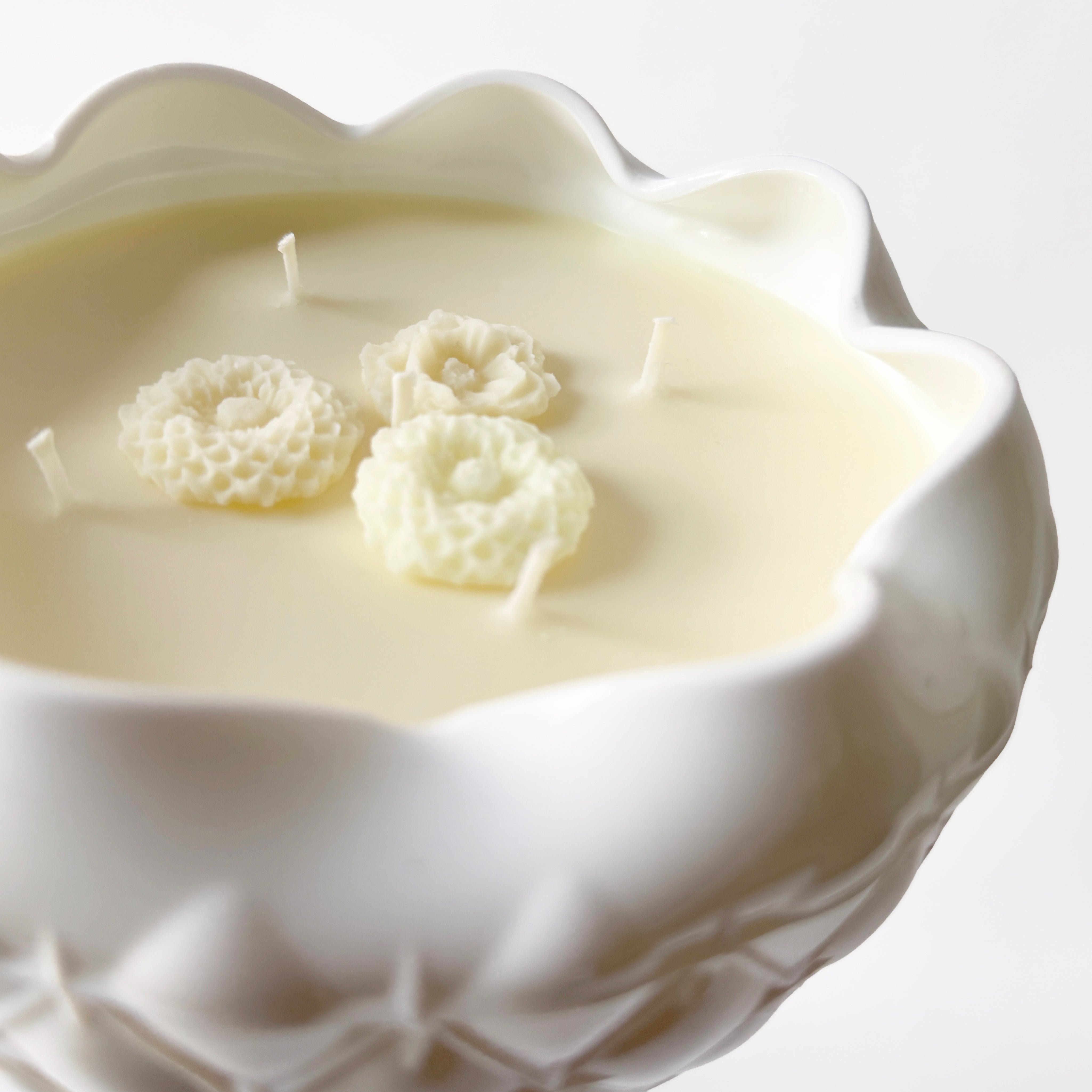 Duette Pedestal Quilt Grand