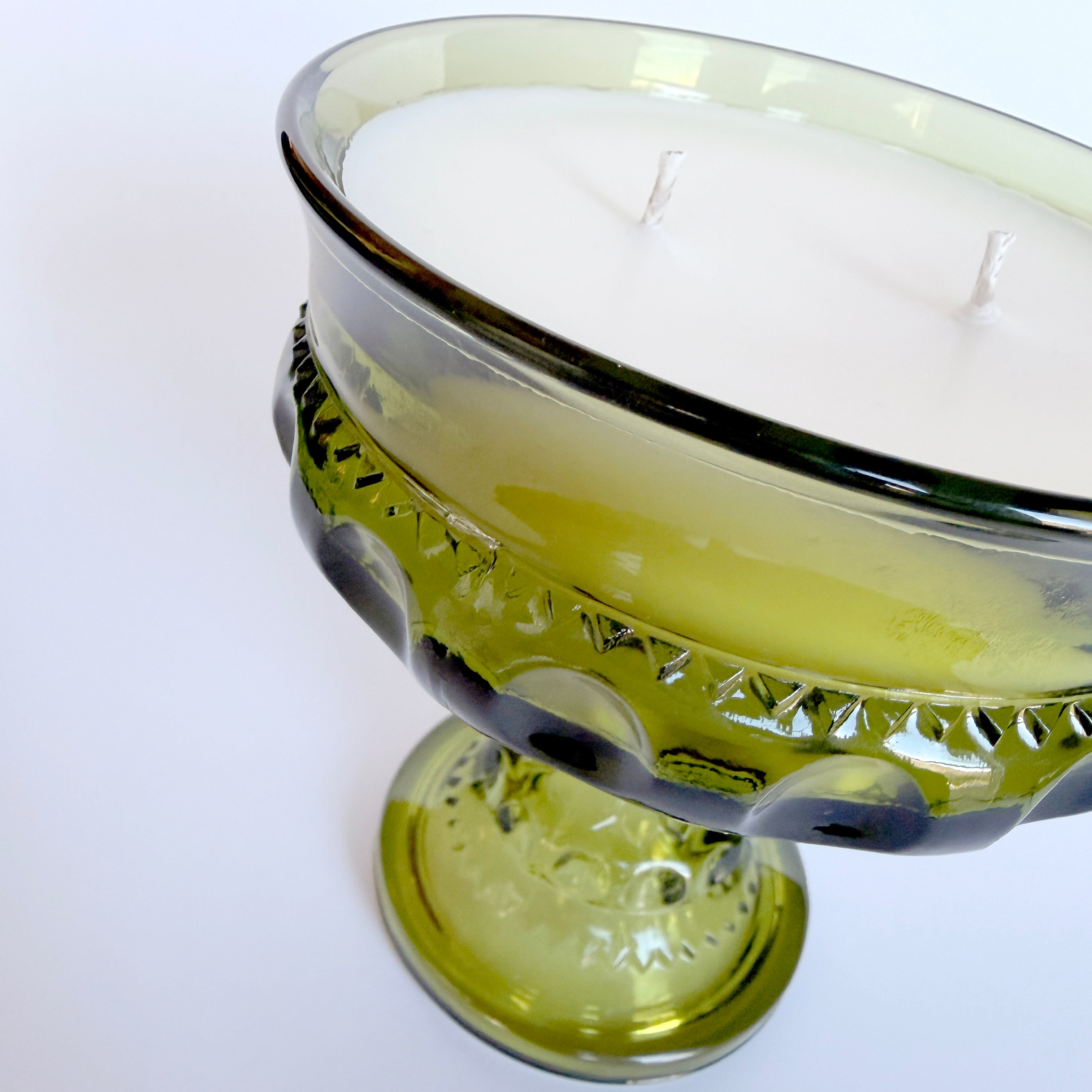 Kings Crown Pedestal