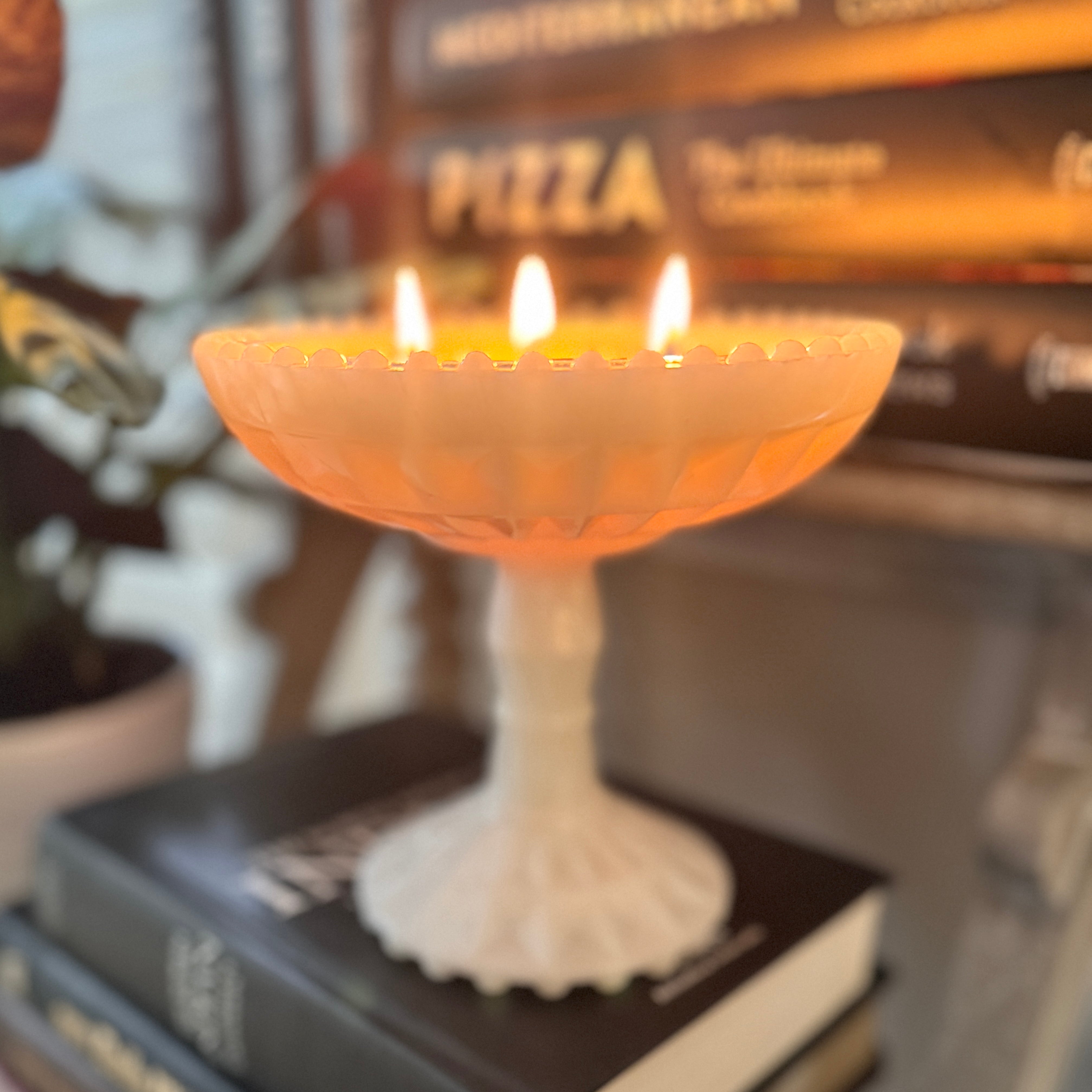 Windsor Pedestal Luminary